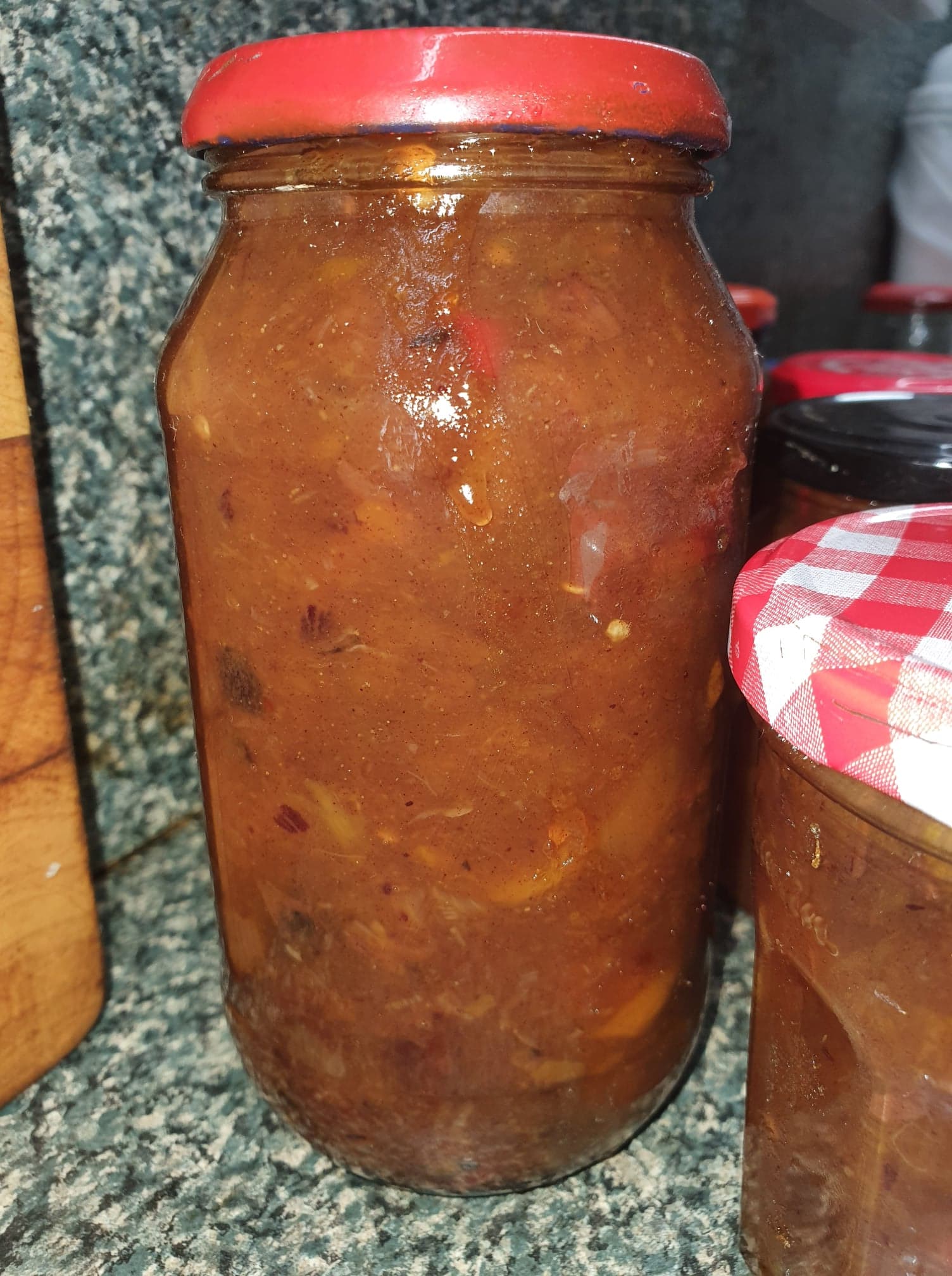 an image of Spicy Mango Chutney In Tall Jar